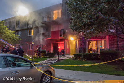 apartment fire in Wheeling IL Fire Department 10-16-16 at 568 Fairway View Drive Larry Shapiro photographer shapirophotography.net #larryshapiro